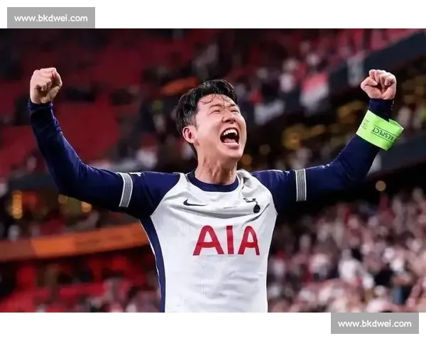 兄弟情深!本 - 戴维斯坦言孙兴慜离队如家人离别,热刺更衣室心碎 兄弟情深!本 - 戴维斯坦言孙兴慜离队如家人离别,热刺更衣室心碎