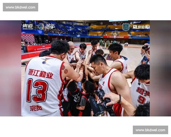 勤业两连冠!浙超主帅:胜利铸就快乐 勤业两连冠!浙超主帅:胜利铸就快乐